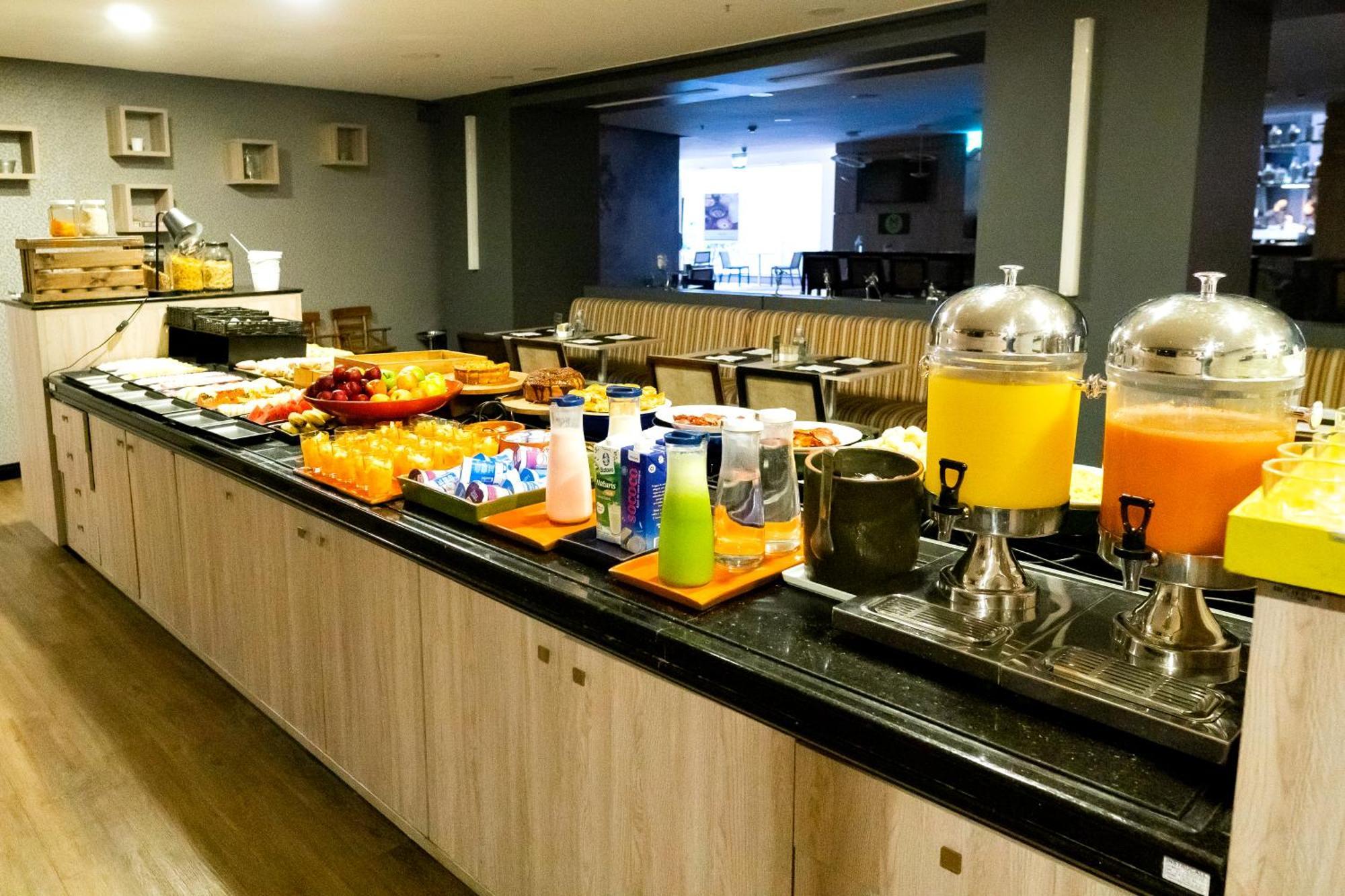 Ibis Sao Jose Dos Campos Colinas Hotell Exteriör bild