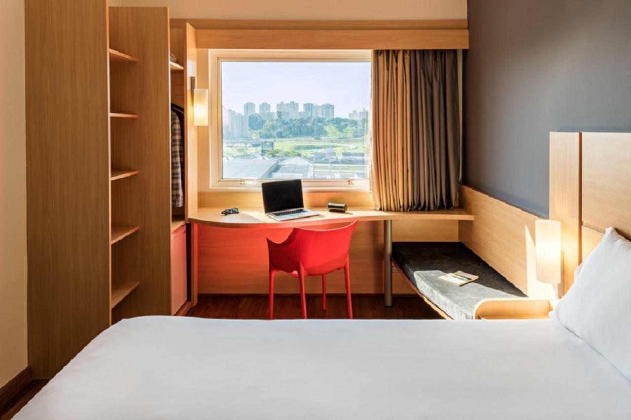 Ibis Sao Jose Dos Campos Colinas Hotell Exteriör bild